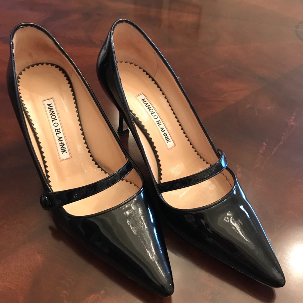 Authentic Manolo Blahnik patent shoes